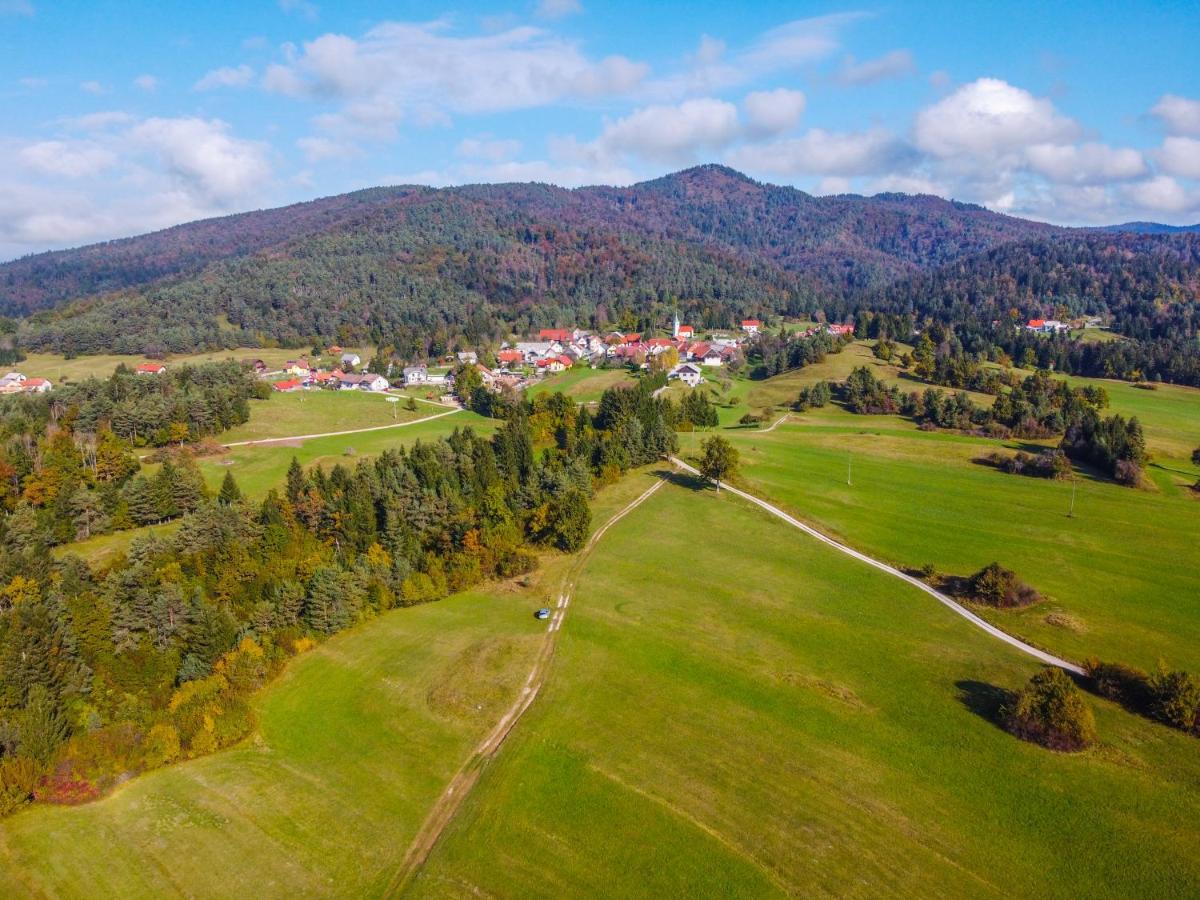 Notranjska Hisa - Traditional Country House, Close To The World Attraction Cerknica Lake Begunje pri Cerknici Dış mekan fotoğraf